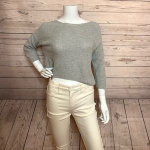 🌸 Express Crop Sweater